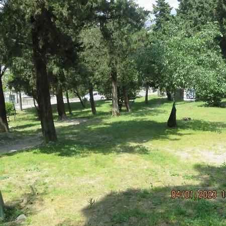 Apartament Peacock *