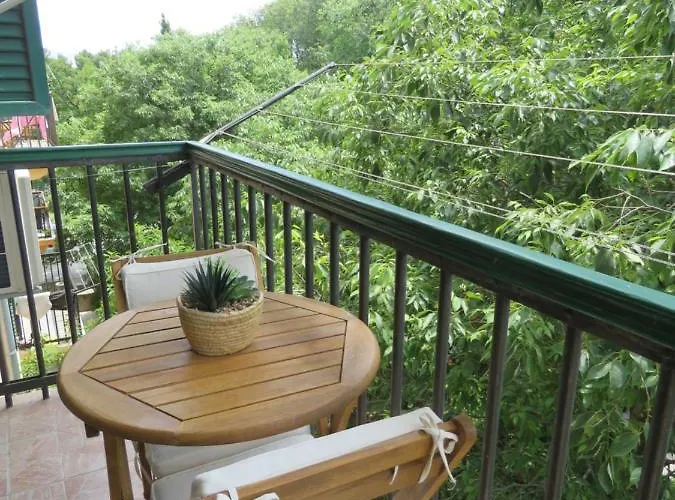 Lejlighed Peacock Split